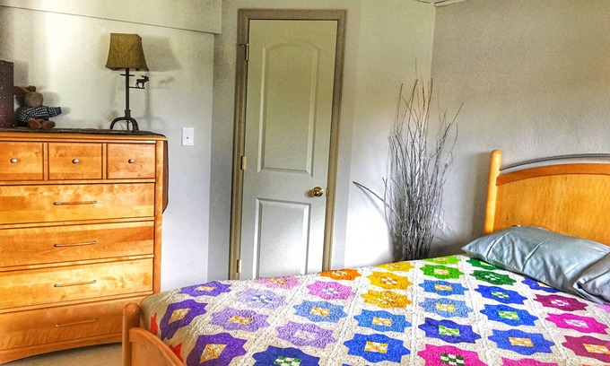 Golden House | Charming Guest Suite Close to Downtown Golden