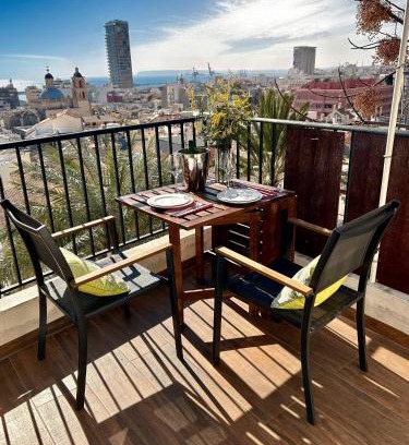 Alicante City Centre Villa | Charming house in the historic old town