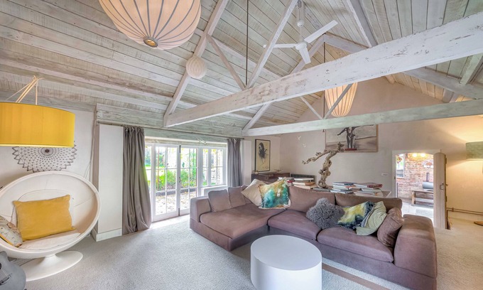 Gillingham House | Charming large group house in glorious Dorset!