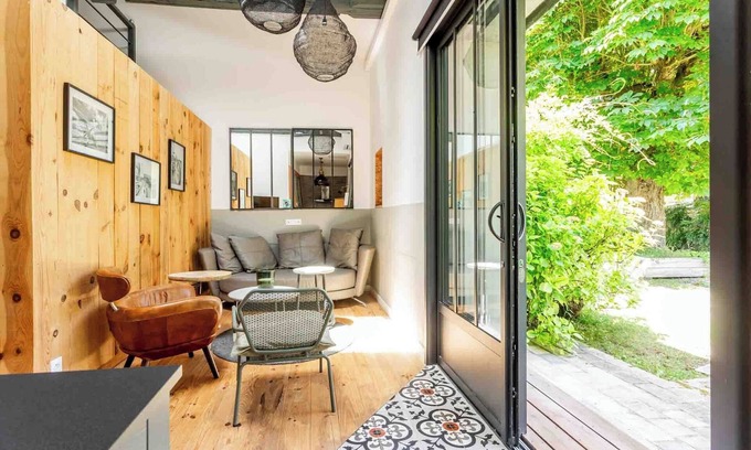 Portets Cottage | Charming loft 80m2 with terrace, Route des vins.
