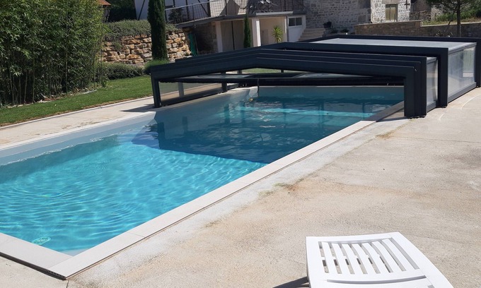 Mayrinhac-Lentour House | Charming renovated stone house in the countryside with indoor swimming pool