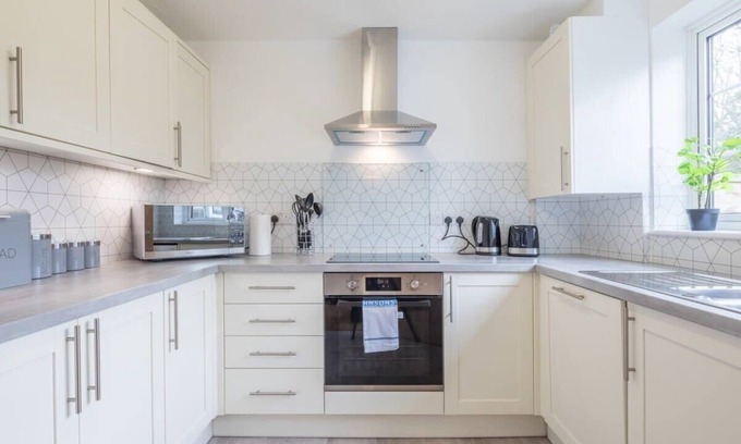 Cherry Hinton House | Charming Renovated Family Home