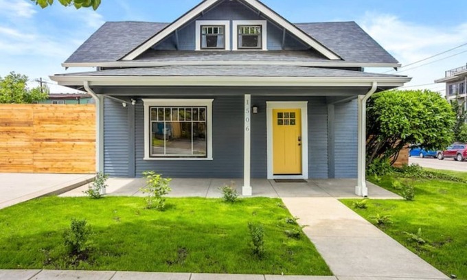 Eugene House | Charming, renovated, 1 block to Matthew Knight Arena, 3 blocks to Hayward Field