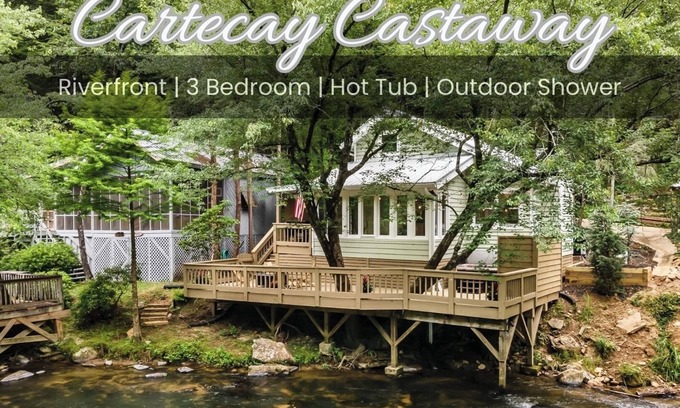 Rivers Edge Cottage | Charming riverfront 3-bedroom cottage in Ellijay on the Cartecay river