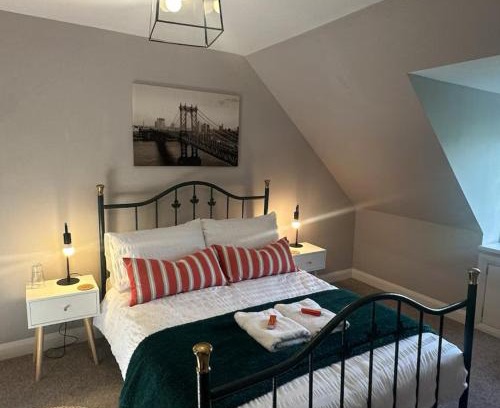 Connel House | Charming Snug Loft Room, Room 4, Beautiful Connel near Oban