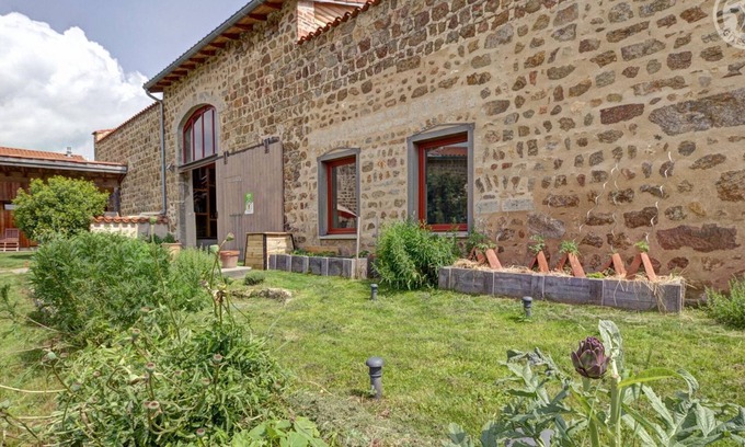 Verrieres-en-Forez Cottage | Charming stone cottage with large terraces