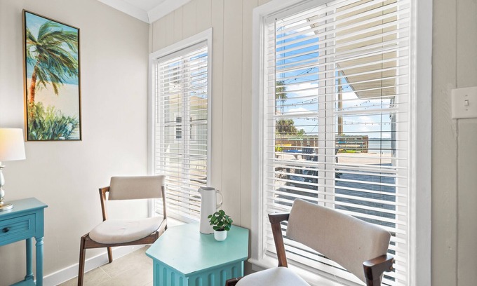 Orlando Beach Condo | Charming Studio Suite- Steps from Private Beach Access, Fire Pit, & BBQ Grills