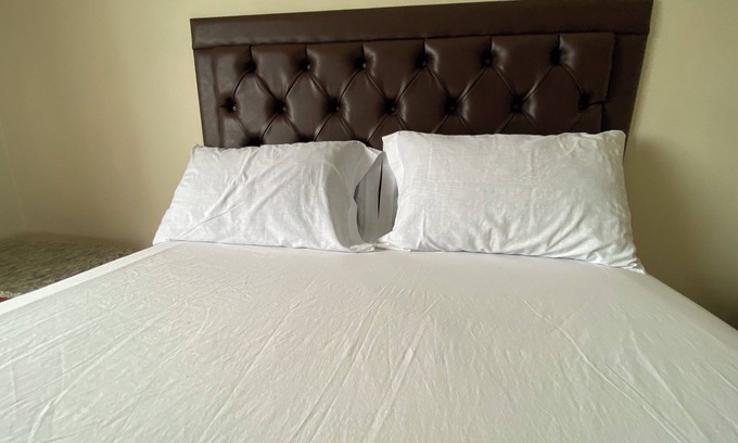 Saint Andrew Apartment | Charming Studio with AC and WiFi in marvelous Kingston