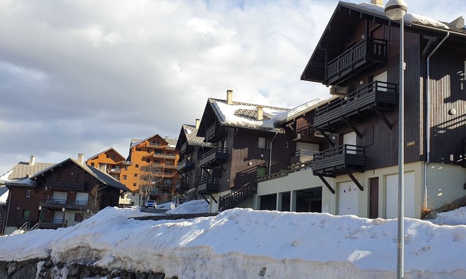 Puy-Saint-Vincent Apartment | Charming T2 chalet in Puy Saint Vincent 1700 for 4 people