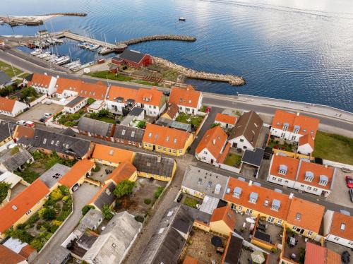 Logstor House | Charming Townhouse From 1877, Located In The Middle Of Løgstør Only 100 Meters From The Harbor