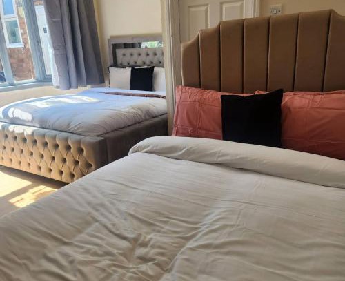 Wolverhampton Apartment | Charming Victorian Apartment in Central Wolverhampton