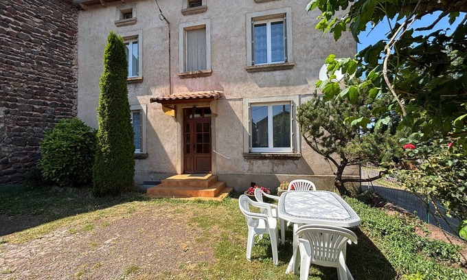 Solignac-sur-Loire Cottage | Charming Village Retreat Near Loire Gorges: Spacious Home, Garden, & Nearby Attractions