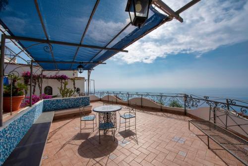 Conca dei Marini Villa | Charming Villa, with terrace overlooking the sea, Amalfi coast, 170 steps from the road