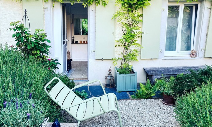 Burrweiler House | Charming village house on the Palatinate Southern Wine Route, in a quiet location