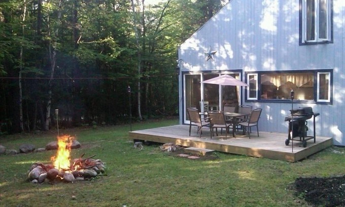 Campton House | Charmingly Rustic Mountain Home in Waterville Estates, easy access to Rec Center