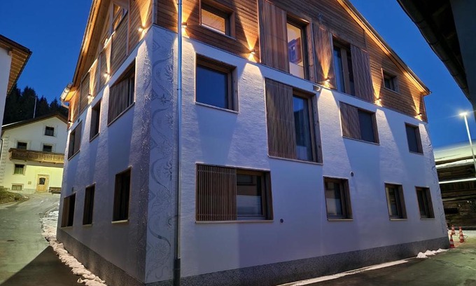 Ravaisch Apartment | Chasa Siringia