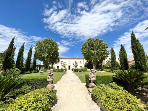 Hyeres House | Chateau de la Clapiere
