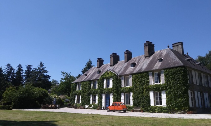 Saint-Martin-de-Cenilly House | Chateau with Pool 88 acres sleeps 12+, 5 1/2bathrooms, pond private oasis