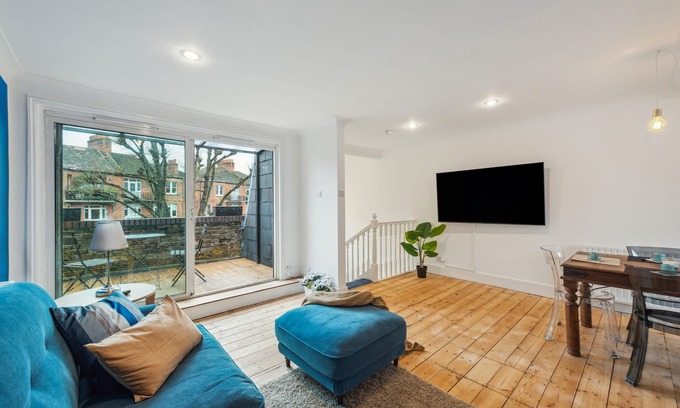 Chelsea Riverside Apartment | Chelsea Superior Apartment - 10 Minutes from Stadium