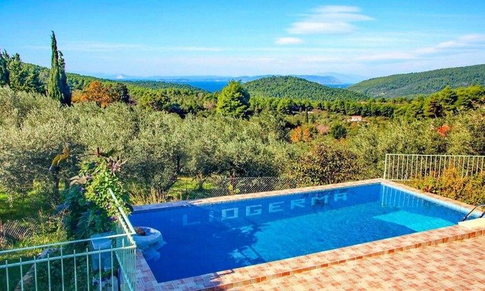 Alikias Villa | Cherry Cottage - Two Bedroom Villa, Sleeps 4