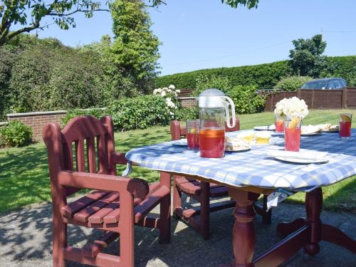 Skinningrove House | Cherrytree Cottage