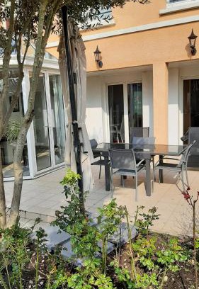Carentan House | Chez Jeanne