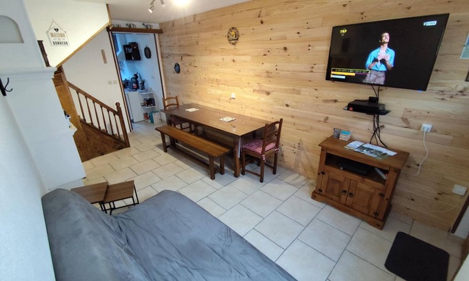 Le Treport House | Chez Nanou 50 meters from the port! Magnificent vacation home