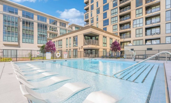 Mile Square Apartment | Chic 1BR in Indy | Walk to Mass Ave & Stadiums