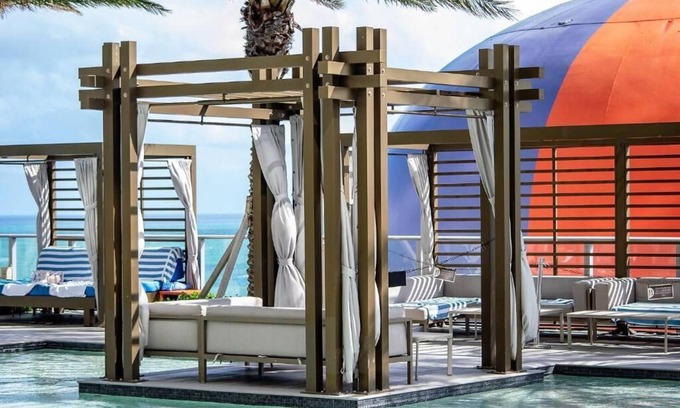 Hallandale Beach Resort | Chic 3-bedroom resort with fitness room, WiFi in fabulous Hollywood
