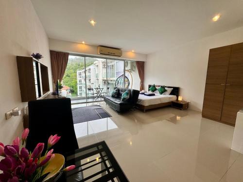 Karon Apartment | Chic Condominium Karon A718