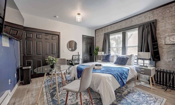Lower East Side Apartment | Chic Studio Apartment in McKinley Beach & Brady St
