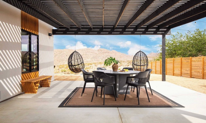 Joshua Tree House | Chicory by Avantstay Modern Desert Retreat w/Hot Tub