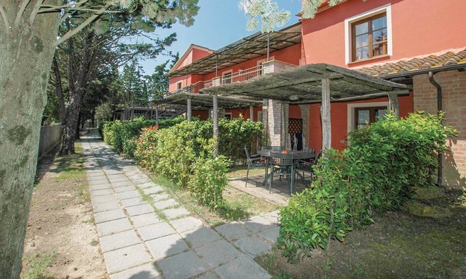 Montaione Apartment | Child friendly resort with pool and games, T 2 bathrooms