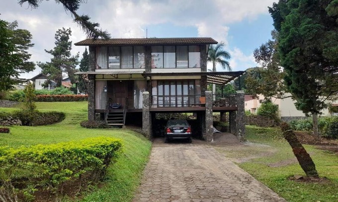 Parongpong Villa | Chill-a-bit (that's why we name it cileubit)