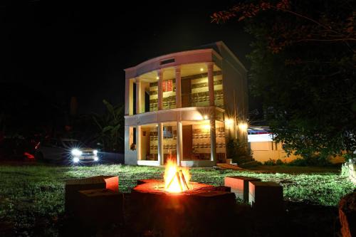 Yercaud House | Chithralaya Guest House