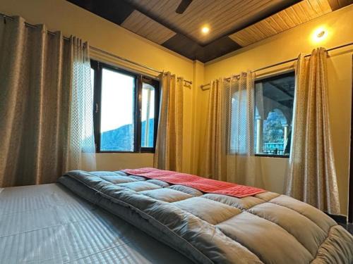 Ukhimath Hotel | Chopta Delights