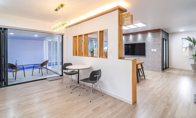 Chuncheon House | Chuncheon Staysaint21 Poolvilla