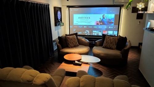 Motobu House | Cinema Resorts 1