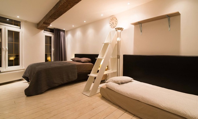 University District Apartment | City house 4 bedrooms