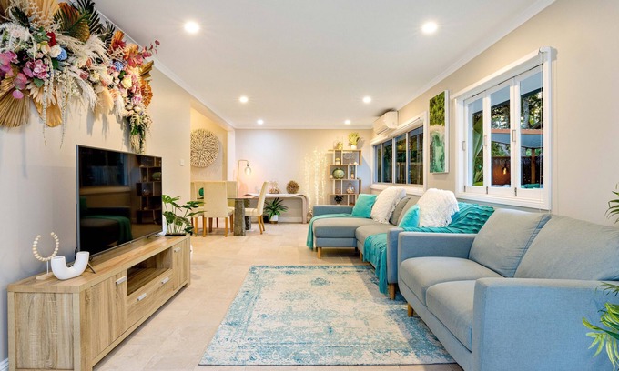 Manunda House | City Oasis - A Slice of Paradise