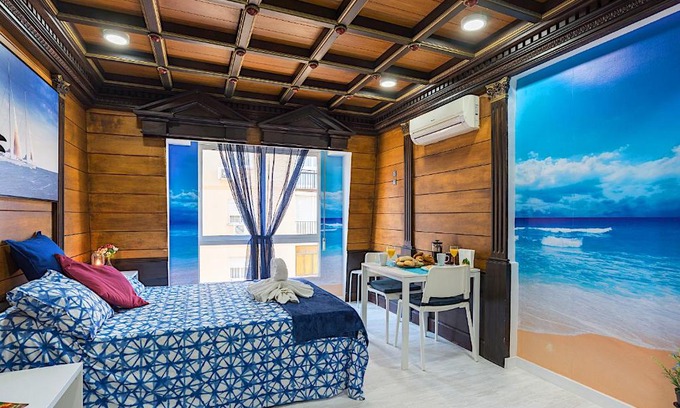 Ensanche Centro Apartment | CityCenter Pirates Room, Young People Only, Solo Jóvenes