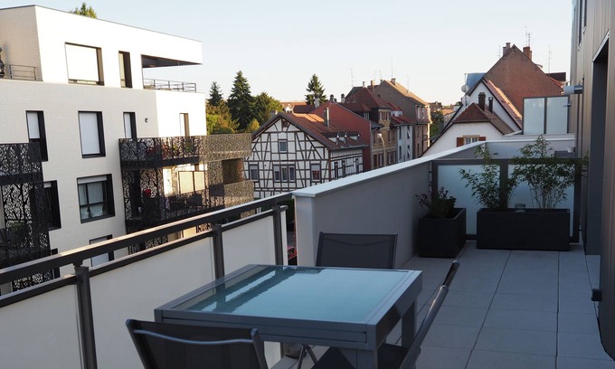 Neudorf Ouest Apartment | CityHeart - A furnished tourist accommodation in the heart of the city