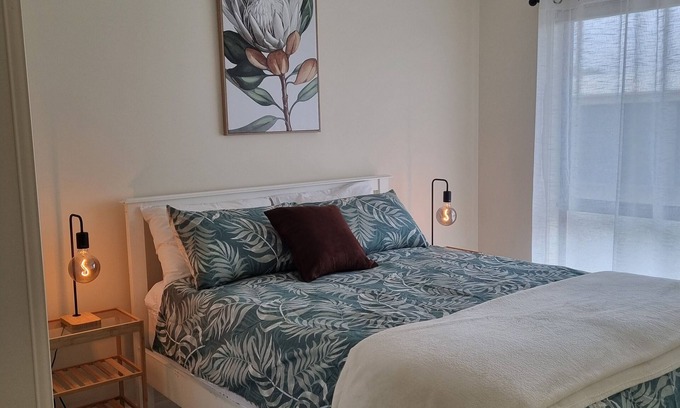 Upper Wakefield House | Clare Valley Riesling trail (Leasingham) with views as far as the eye can see