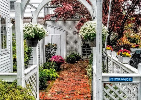 Newburyport Bed & Breakfast | Clark Currier Inn