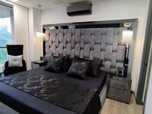 El Poblado Apartment | Class suites nirvana