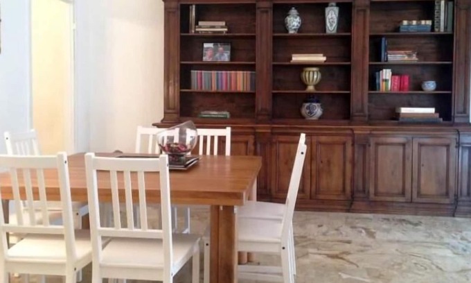 Porta Romana Apartment | Classic & Spacious 4 BR on Porta Romana