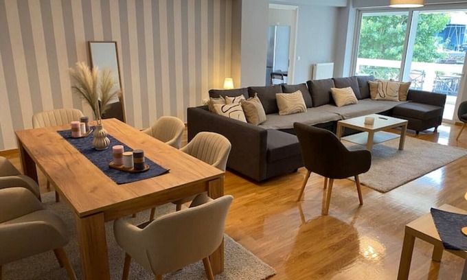 Khalandrion Apartment | Classy 3BR with 2 Bathrooms Apartment in Marousi