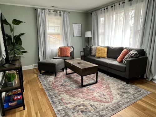 Winston - Salem House | Classy Catch