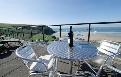 Putsborough Apartment | Clifton Court Apt 15 with Indoor Heated Pool