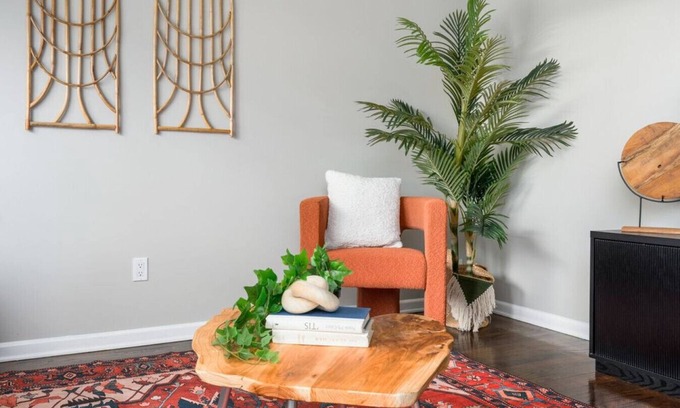 Columbus House | Clinton Corner - 2BR, 1 BA, 1 Garage